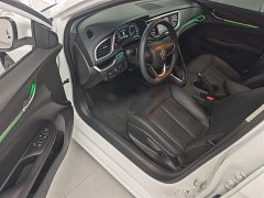 Buick Excelle 2021 Facelift 1.3T Automatic Mild Hybrid Entry-Level - ფოტო 16