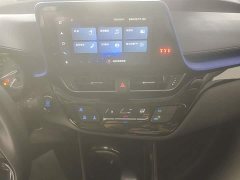 Toyota C-HR 2.0L Luxury - ფოტო 13
