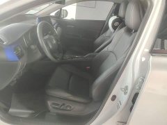 Toyota C-HR 2.0L Luxury - ფოტო 15