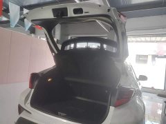 Toyota C-HR 2.0L Luxury - ფოტო 19