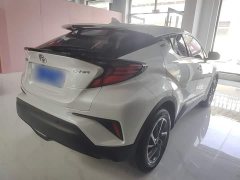 Toyota C-HR 2.0L Luxury - ფოტო 7