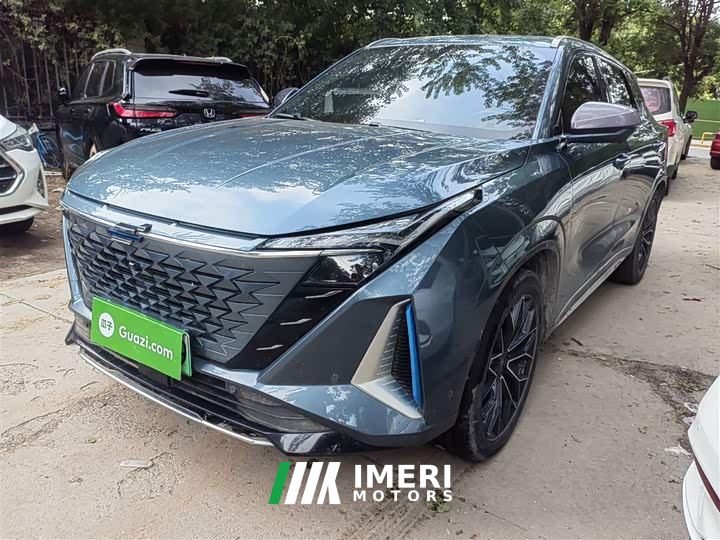 Changan Oushang Z6 New Energy Blue Whale iDD 150KM Flagship Plus Smart Parking Edition