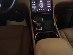Li Auto ONE Extended Range 6-Seater - ფოტო 14