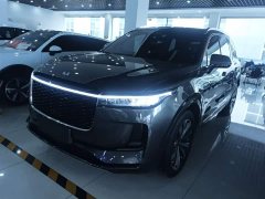 Li Auto ONE Extended Range 6-Seater - ფოტო 2
