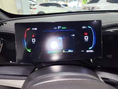 BYD Qin PLUS Glory Edition DM-i 55KM Leading - ფოტო 12