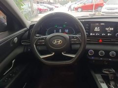 Hyundai Elantra 2023 1.5L CVT GLX Elite - ფოტო 11