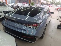 Hyundai Elantra 2023 1.5L CVT GLX Elite - ფოტო 7