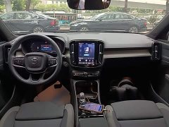Volvo XC40 B3 Smart Luxury Edition - ფოტო 10