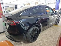 Tesla Model Y Standard Range RWD - ფოტო 7