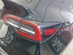 Tesla Model Y Standard Range RWD - ფოტო 8