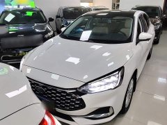 Ford Focus Sedan EcoBoost 180 Automatic Trend - ფოტო 3