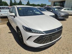 BYD Qin PLUS 2025 DM-i Smart Drive 128KM Entry-Level - ფოტო 4