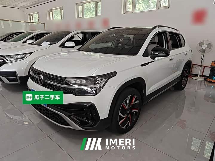 Volkswagen Touareg 2023 300TSI FWD Full Moon Edition - ავტომობილი ჩინეთიდან