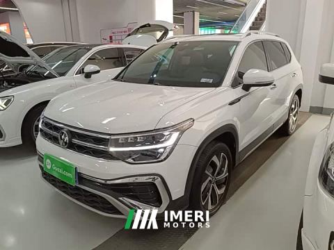 2024 Volkswagen Touareg 300TSI Two-Wheel Drive Full Moon Edition