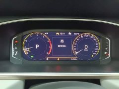 Volkswagen Touareg 300TSI Two-Wheel Drive Full Moon Edition - ფოტო 12