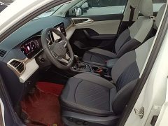 Volkswagen Touareg 300TSI Two-Wheel Drive Full Moon Edition - ფოტო 15