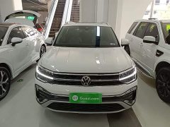 Volkswagen Touareg 300TSI Two-Wheel Drive Full Moon Edition - ფოტო 3