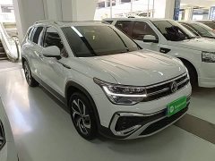 Volkswagen Touareg 300TSI Two-Wheel Drive Full Moon Edition - ფოტო 4