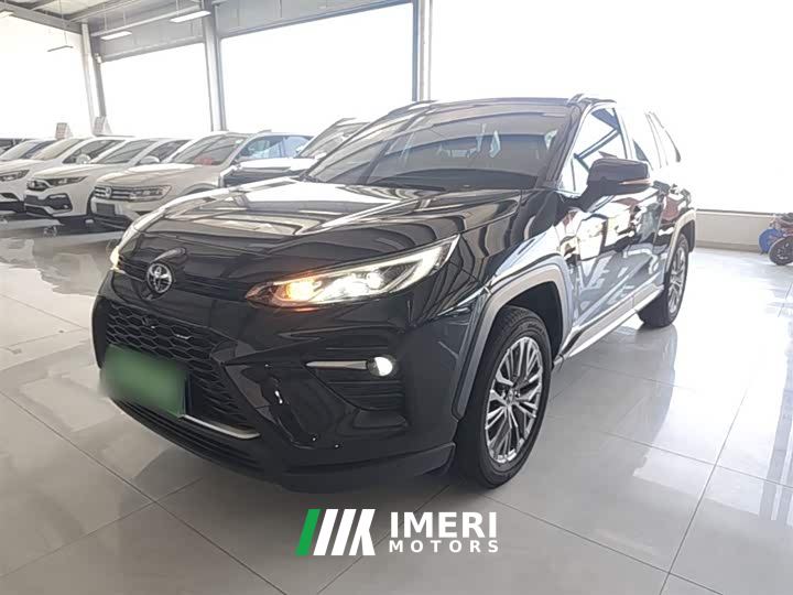 Toyota Wildland 2.0L CVT FWD Luxury Plus