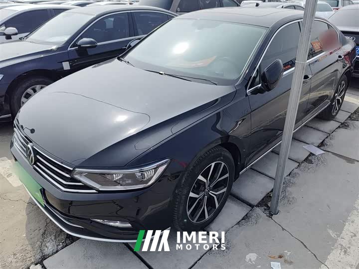 Volkswagen Magotan 2020 330TSI DSG Advance - ავტომობილი ჩინეთიდან