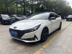 Hyundai Elantra 2021 1.5L CVT GLX Elite - ფოტო 1