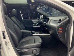 Mercedes-Benz GLA 180 - ფოტო 19