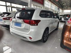 Mitsubishi Outlander 2021 Facelift 2.0L FWD Comfort 5-Seater - ფოტო 11