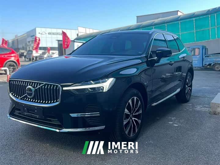 Volvo XC60 B5 AWD Smart Remote Luxury Edition