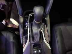 Toyota Frontlander 2.0L CVT Leading Edition - ფოტო 14