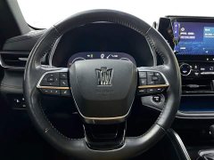 Toyota Crown Venza 2023 2.5L HEV AWD Premium - ფოტო 3