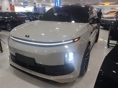 Li Auto L6 Pro - ფოტო 2