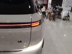 Li Auto L6 Pro - ფოტო 8