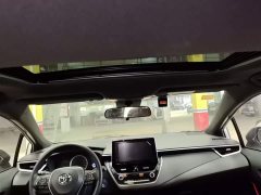 Toyota Corolla Hybrid 1.8H E-CVT Sport - ფოტო 18
