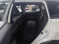 Toyota Frontlander 2.0L CVT Comfort Edition - ფოტო 15
