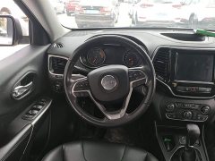 Jeep Cherokee 2020 2.0T Two-Wheel Drive Leading Edition - ფოტო 11