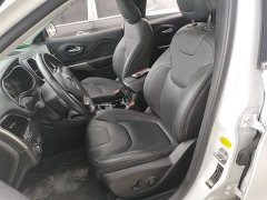 Jeep Cherokee 2020 2.0T Two-Wheel Drive Leading Edition - ფოტო 15