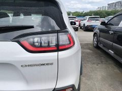 Jeep Cherokee 2020 2.0T Two-Wheel Drive Leading Edition - ფოტო 8