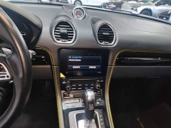 Porsche 718 2019 Boxster T 2.0T - ფოტო 13