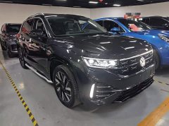 Volkswagen Taos 330TSI FWD R-Line High Performance Edition - ფოტო 4