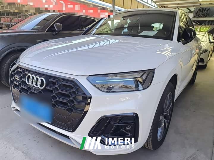 Audi Q5L 40 TFSI Luxury Dynamic - ავტომობილი ჩინეთიდან
