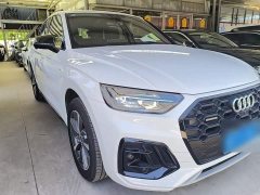 Audi Q5L 40 TFSI Luxury Dynamic - ფოტო 4