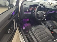 Volkswagen Touareg 2021 330TSI AWD Luxury Plus - ფოტო 16