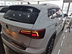 Volkswagen Touareg 2021 330TSI AWD Luxury Plus - ფოტო 7
