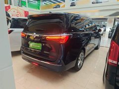 Buick GL8 Avenir Four-Seat Premium Edition - ფოტო 5