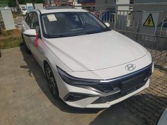 Hyundai Elantra 2023 1.5L CVT GLX Elite - ფოტო 4
