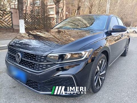 2022 Volkswagen Passat 330TSI Starry Sky Elite