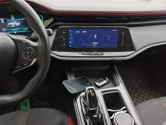 Dongfeng Yixuan MAX 1.5T Super Power Dad Edition - ფოტო 13