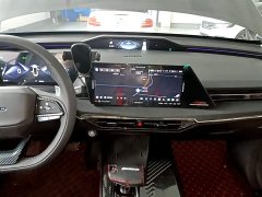 Changan Oushan Z6 Blue Whale 1.5T DCT Smart Edition - ფოტო 13