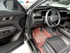 Changan Oushan Z6 Blue Whale 1.5T DCT Smart Edition - ფოტო 16