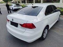Volkswagen Santana 1.5L Manual Fashion Edition - ფოტო 7